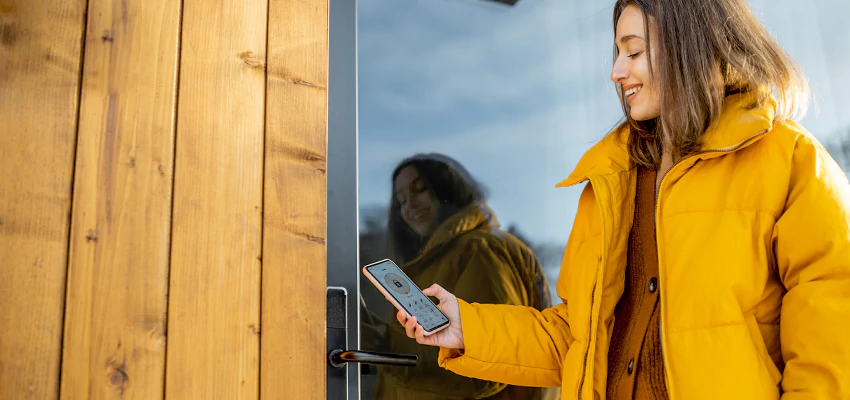 Fingerprint Smart Locks Installation Services in East Foothills, California