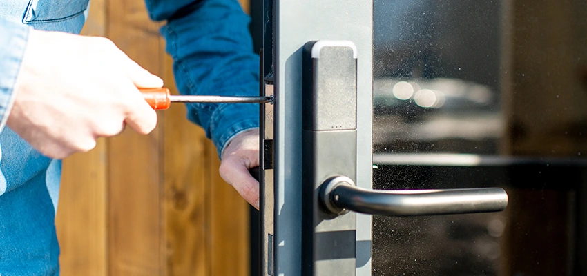Aluminium Door Lock Replacement in East Foothills, California